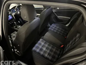 Volkswagen Golf Hatchback, Petrol Plug-in Hybrid, 2018, Black