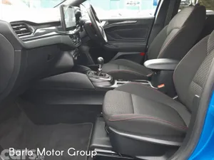 Ford Focus Hatchback, Petrol, 2024, Blue