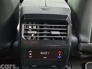Peugeot 5008 SUV, Electric, 2025, Blue