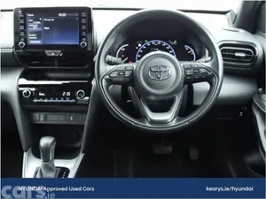 Toyota Yaris Cross Hatchback, Petrol Hybrid, 2024, Yellow
