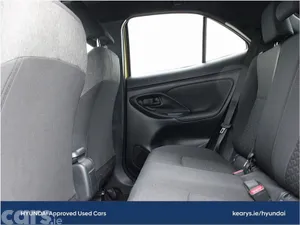 Toyota Yaris Cross Hatchback, Petrol Hybrid, 2024, Yellow