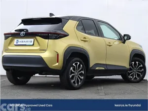 Toyota Yaris Cross Hatchback, Petrol Hybrid, 2024, Yellow
