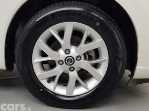 Nissan Note Hatchback, Petrol Hybrid, 2019, White