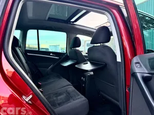 Volkswagen Tiguan SUV, Diesel, 2015, Red
