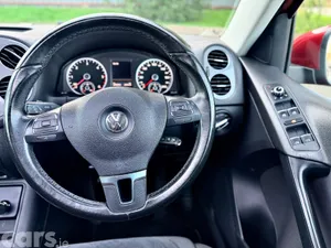 Volkswagen Tiguan SUV, Diesel, 2015, Red