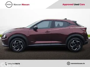 Nissan Juke SUV, Petrol Hybrid, 2023, Red
