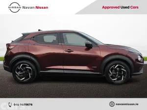 Nissan Juke SUV, Petrol Hybrid, 2023, Red
