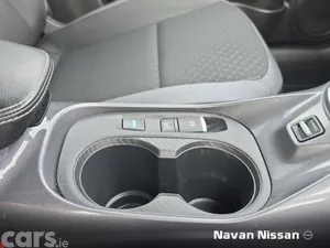 Nissan Juke SUV, Petrol Hybrid, 2023, Red