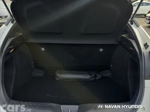 Toyota C-HR Hatchback, Petrol Hybrid, 2019, White