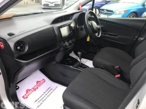 Toyota Vitz Hatchback, Petrol, 2018, Silver