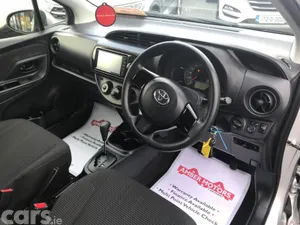 Toyota Vitz Hatchback, Petrol, 2018, Silver