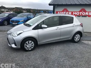 Toyota Vitz Hatchback, Petrol, 2018, Silver