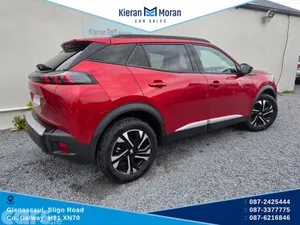 Peugeot 2008 MPV, Petrol, 2023, Red