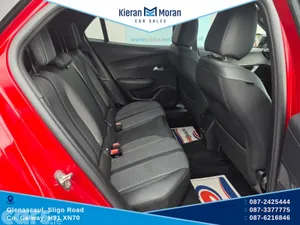 Peugeot 2008 MPV, Petrol, 2023, Red