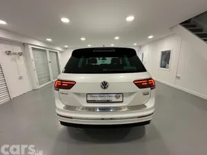 Volkswagen Tiguan SUV, Diesel, 2019, White