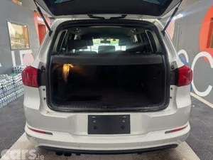 Volkswagen Tiguan SUV, Petrol, 2014, White