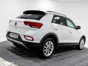 Volkswagen T-Roc MPV, Diesel, 2025, White