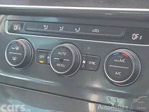 Volkswagen Golf Estate, Petrol, 2019, Gold