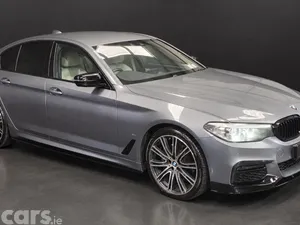 BMW 5-Series Saloon, Petrol Plug-in Hybrid, 2018, Blue
