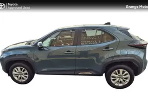 Toyota Yaris Cross Hatchback, Petrol Hybrid, 2026, Green