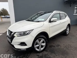 Nissan Qashqai MPV, Petrol, 2021, White