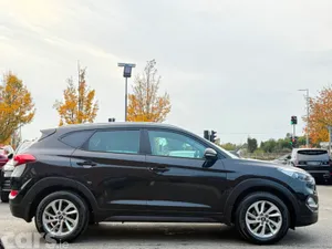 Hyundai Tucson MPV, Diesel, 2017, Black