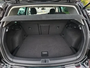 Volkswagen Golf Hatchback, Petrol, 2017, Black