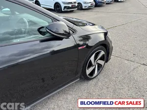 Volkswagen Golf Hatchback, Petrol, 2018, Black