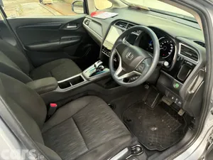 Honda Shuttle Estate, Petrol Hybrid, 2021, Silver