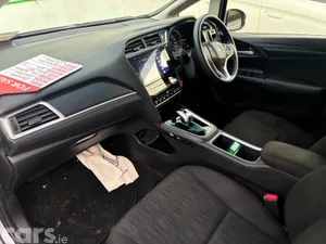 Honda Shuttle Estate, Petrol Hybrid, 2021, Silver