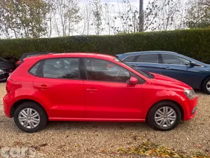 Volkswagen Polo Hatchback, Petrol, 2015, Red