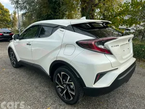 Toyota C-HR SUV, Petrol Hybrid, 2017, White