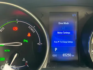 Toyota C-HR SUV, Petrol Hybrid, 2017, White