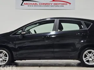Ford Fiesta Hatchback, Petrol, 2013, Black