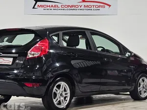 Ford Fiesta Hatchback, Petrol, 2013, Black