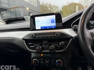 Ford Focus Hatchback, Diesel, 2019, Blue