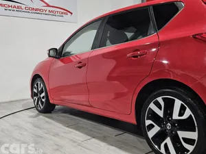Nissan Pulsar Hatchback, Diesel, 2016, Red