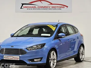 Ford Focus Hatchback, Petrol, 2016, Blue