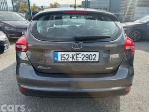 Ford Focus Hatchback, Petrol, 2015, Grey