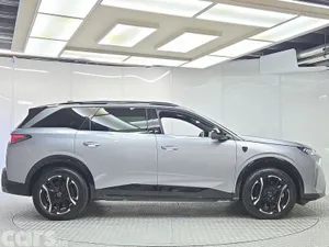 Peugeot 5008 SUV, Electric, 2025, Grey