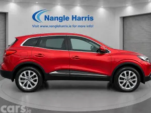 Renault Kadjar SUV, Diesel, 2016, Red