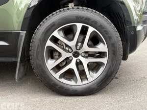 Land Rover Defender SUV, Diesel, 2026, Green