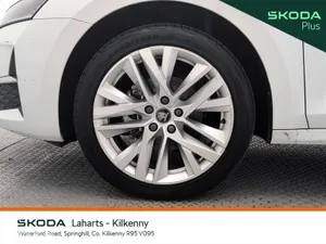 Skoda Octavia Saloon, Diesel, 2026, White
