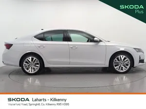 Skoda Octavia Saloon, Diesel, 2026, White