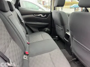 Nissan Qashqai Hatchback, Petrol, 2016, Black