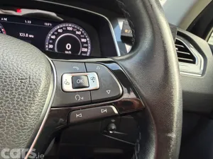 Volkswagen Tiguan SUV, Petrol, 2017, Black