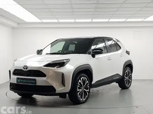 Toyota Yaris Cross SUV, Petrol Hybrid, 2024, White