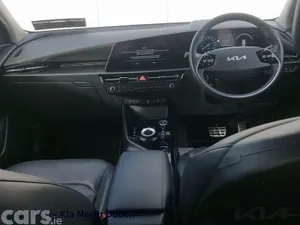 Kia Niro SUV, Petrol Plug-in Hybrid, 2023, Red