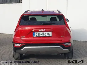 Kia Niro SUV, Petrol Plug-in Hybrid, 2023, Red