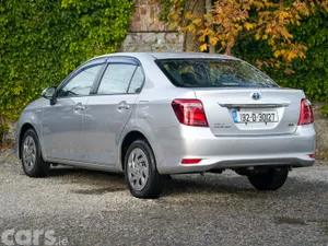 Toyota Corolla Saloon, Petrol Hybrid, 2019, Silver